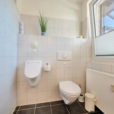 Haus Schildt, 8 *
